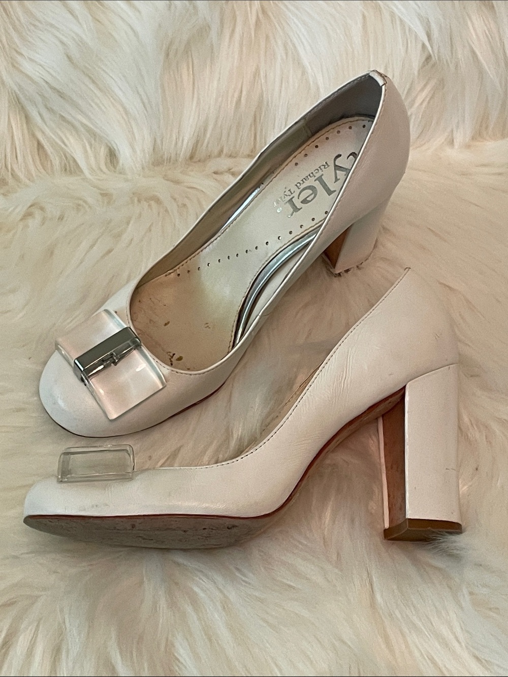 Richard Tyler Vanilla Block Heel Pumps with Clear Lucite Accent 7
